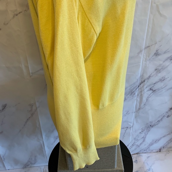 Vintage | Yellow Turtleneck Sweater - Picture 8 of 12